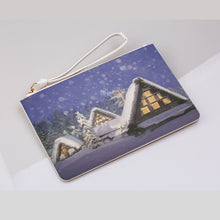 Load image into Gallery viewer, Winter Scene Clutch Bag