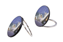 Load image into Gallery viewer, Winter Scene Magnetic Phone Charger And Stand