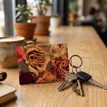 Load image into Gallery viewer, Rose Print Card Holder